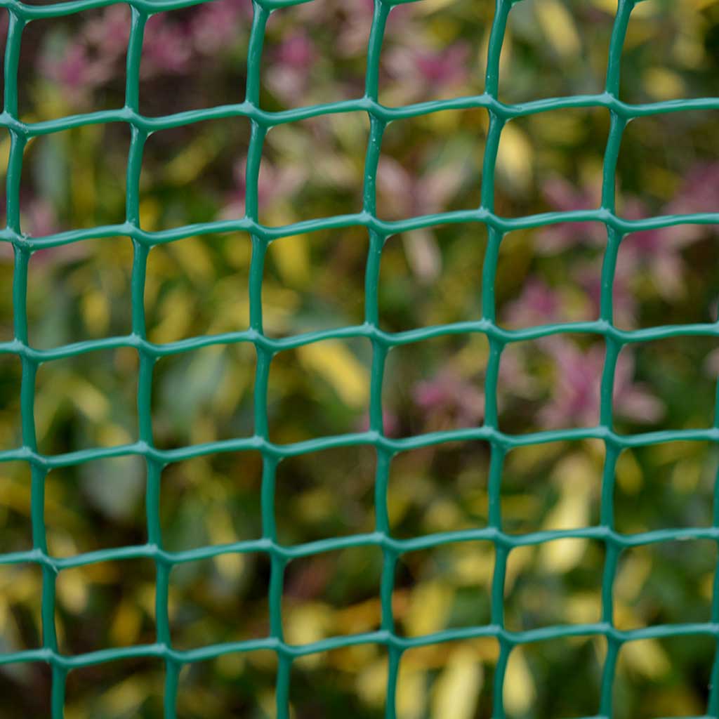 50mm Green Plastic Garden Mesh 1m x 5m- Pre-Pack